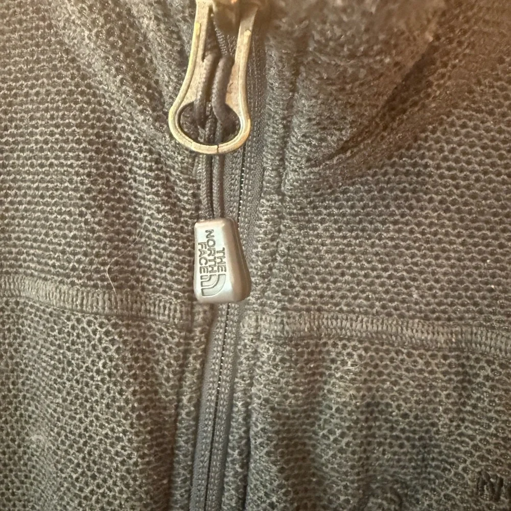 The North Face Full Zip Fleece Jacket Men’s Small Gray Textured Performance